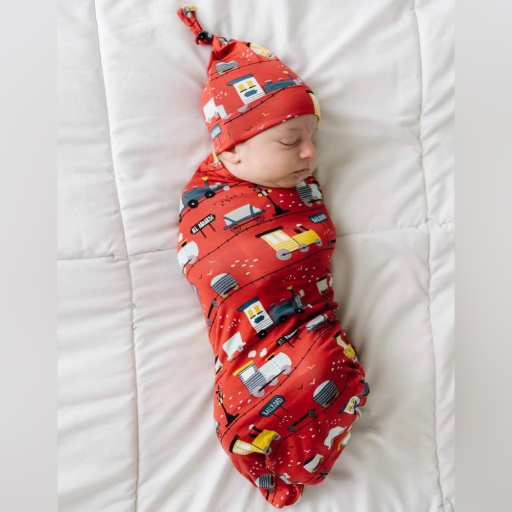 🚂NIB LS Train Swaddle Set🚂